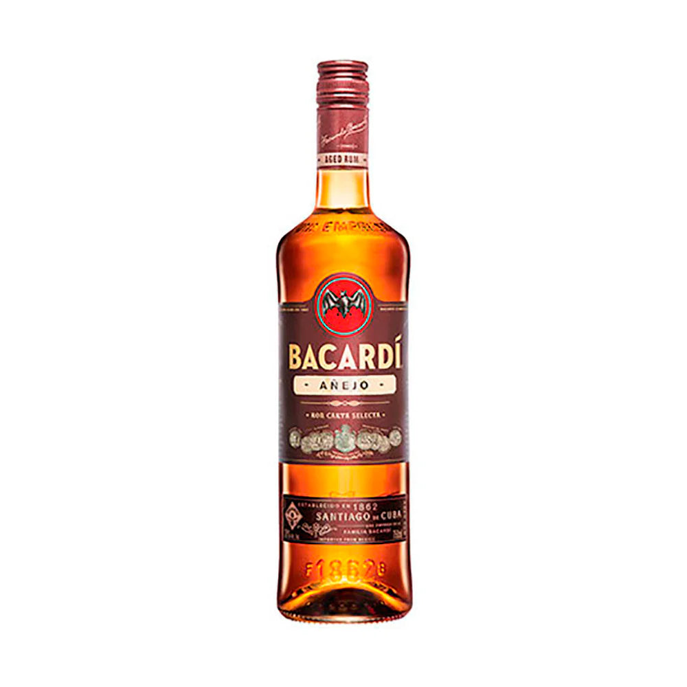 Botella de Ron Bacardí Añejo de 750cc en Comercial Unlitro.